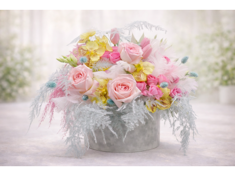 Aranjament Floral - Whispers of Love